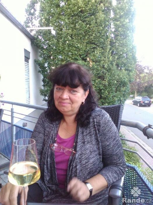 ena 47 let, Ona hled jeho, esk Krumlov- alahlia.info